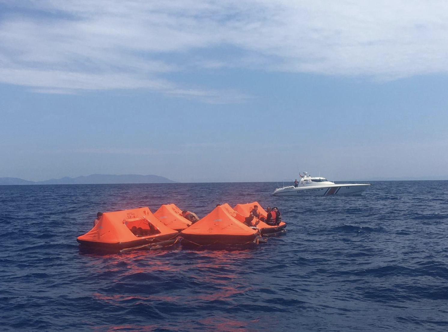 Κατατέθηκε η πρώτη προσφυγή κατά της FRONTEX για επαναπροωθήσεις στο Αιγαίο
