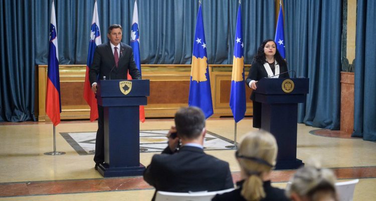 Pahor: Είμαι κατά της αλλαγής συνόρων στα Δυτικά Βαλκάνια