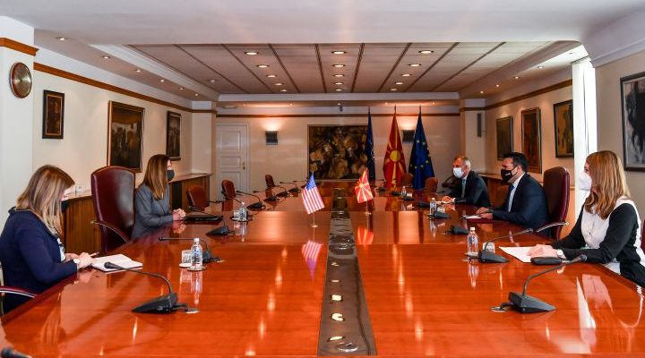 Βόρεια Μακεδονία: Ο Zaev συναντήθηκε με την Αμερικανίδα Πρέσβη