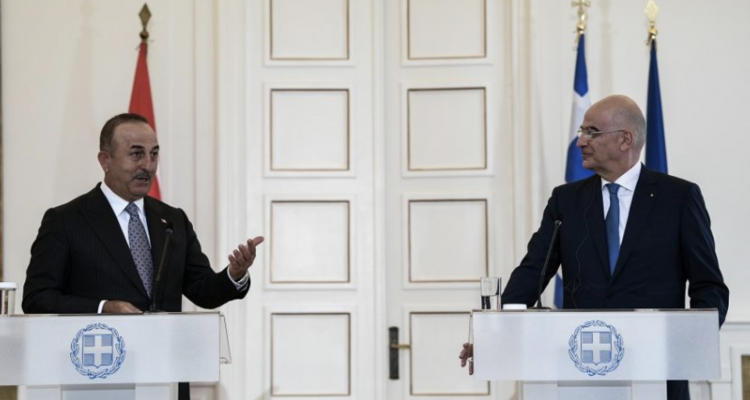 Ελλάδα: Η οικονομική συνεργασία στο επίκεντρο των συζητήσεων Δένδια Cavusoglu