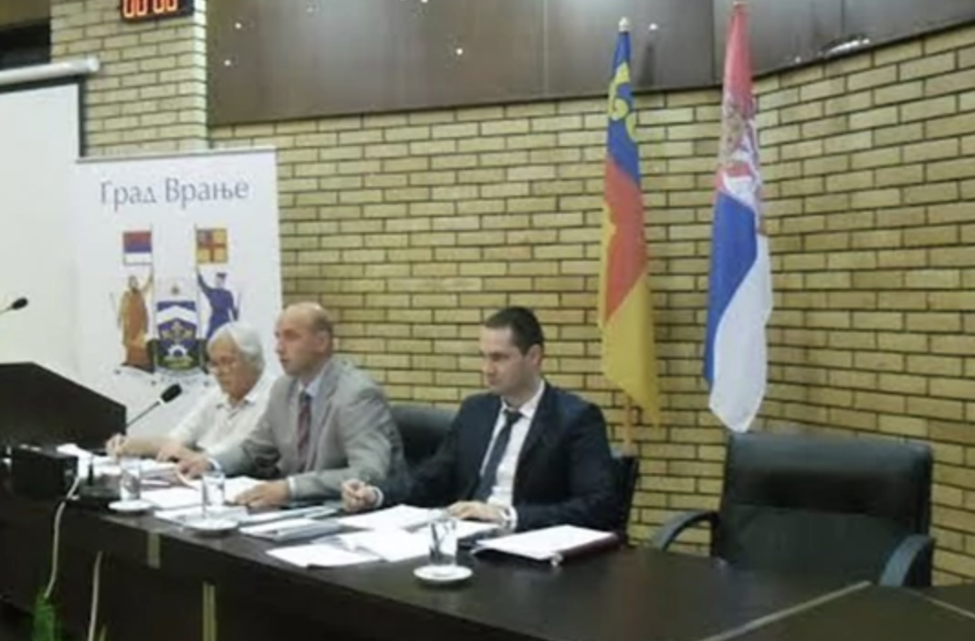 Σερβία: Απόλυτα κυρίαρχο το SNS στις τοπικές εκλογές στους δήμους Merošina, Vranje και Raška