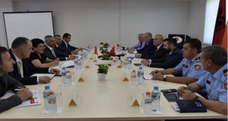 Αλβανία και Μαυροβούνιο υπέγραψαν πρωτόκολλο συνεργασίας μεταξύ των αστυνομικών δυνάμεων