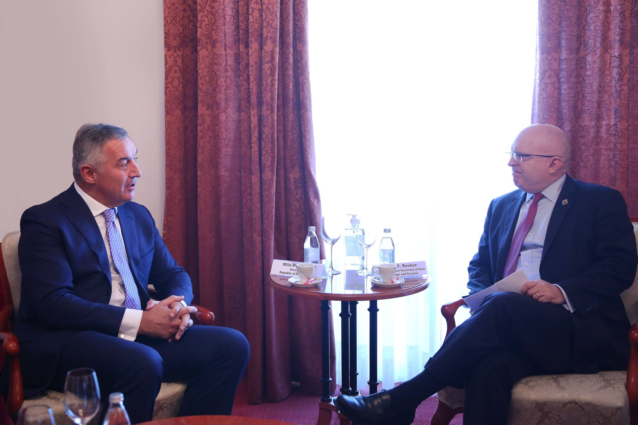 Μαυροβούνιο: Ο Đukanović συναντήθηκε με τον Reeker στην Οχρίδα