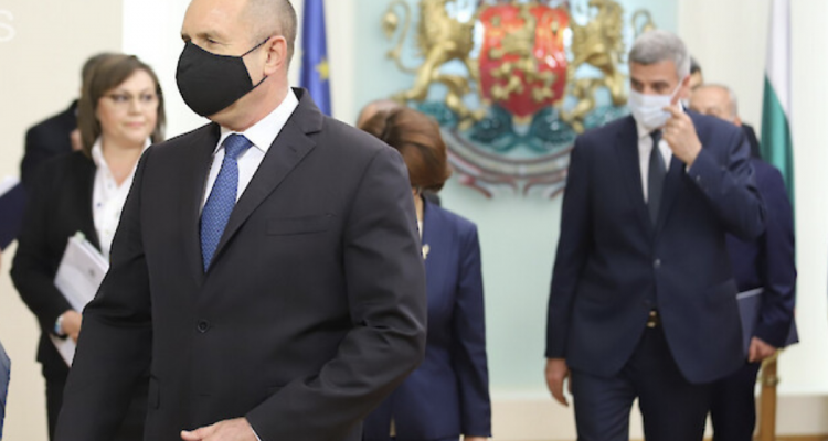 Βουλγαρία: Συγκλήθηκε το Συμβούλιο Εθνικής Ασφαλείας υπό τον Radev