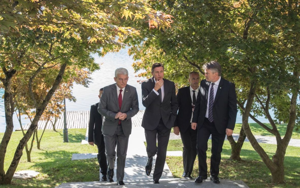 BiH: Ο Komšić και ο Džaferović συναντήθηκαν με τον Pahor