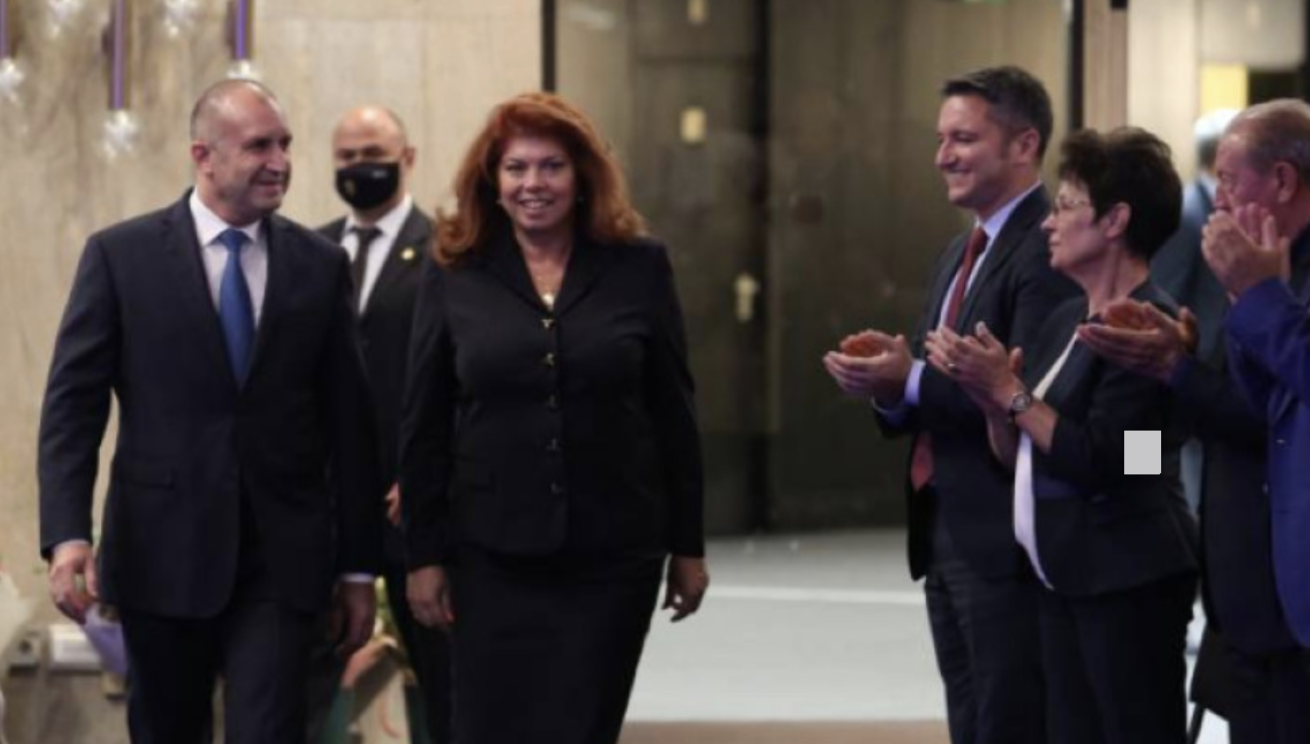 Βουλγαρία: Ανακοίνωσε την εκ νέου υποψηφιότητα του για Πρόεδρος, ο Radev