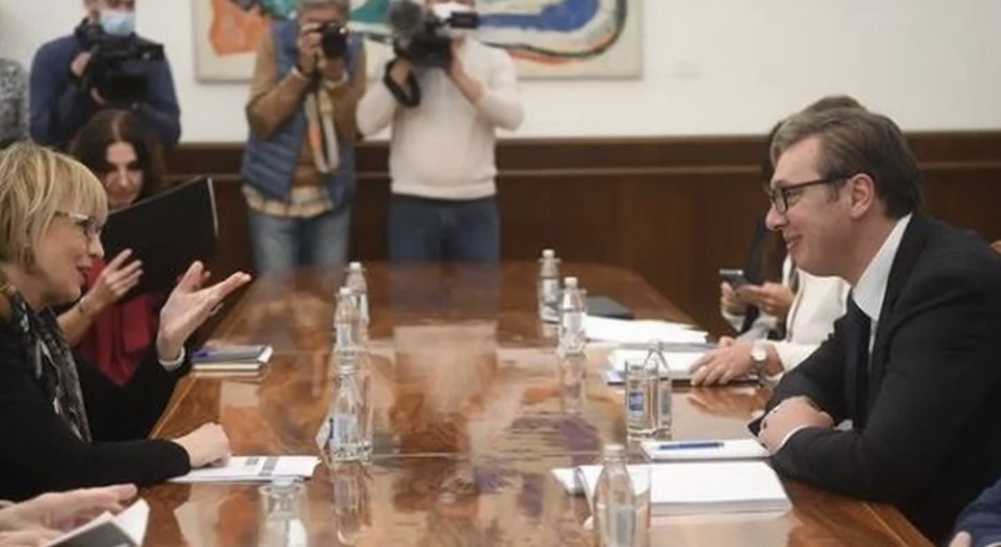 Vučić και Schmid συζήτησαν σχετικά για τη συμμετοχή του ΟΑΣΕ στις μεταρρυθμιστικές διαδικασίες στη Σερβία