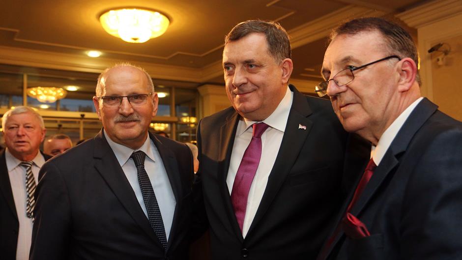 Dan RS izazvao probleme između Bošnjaka i Hrvata