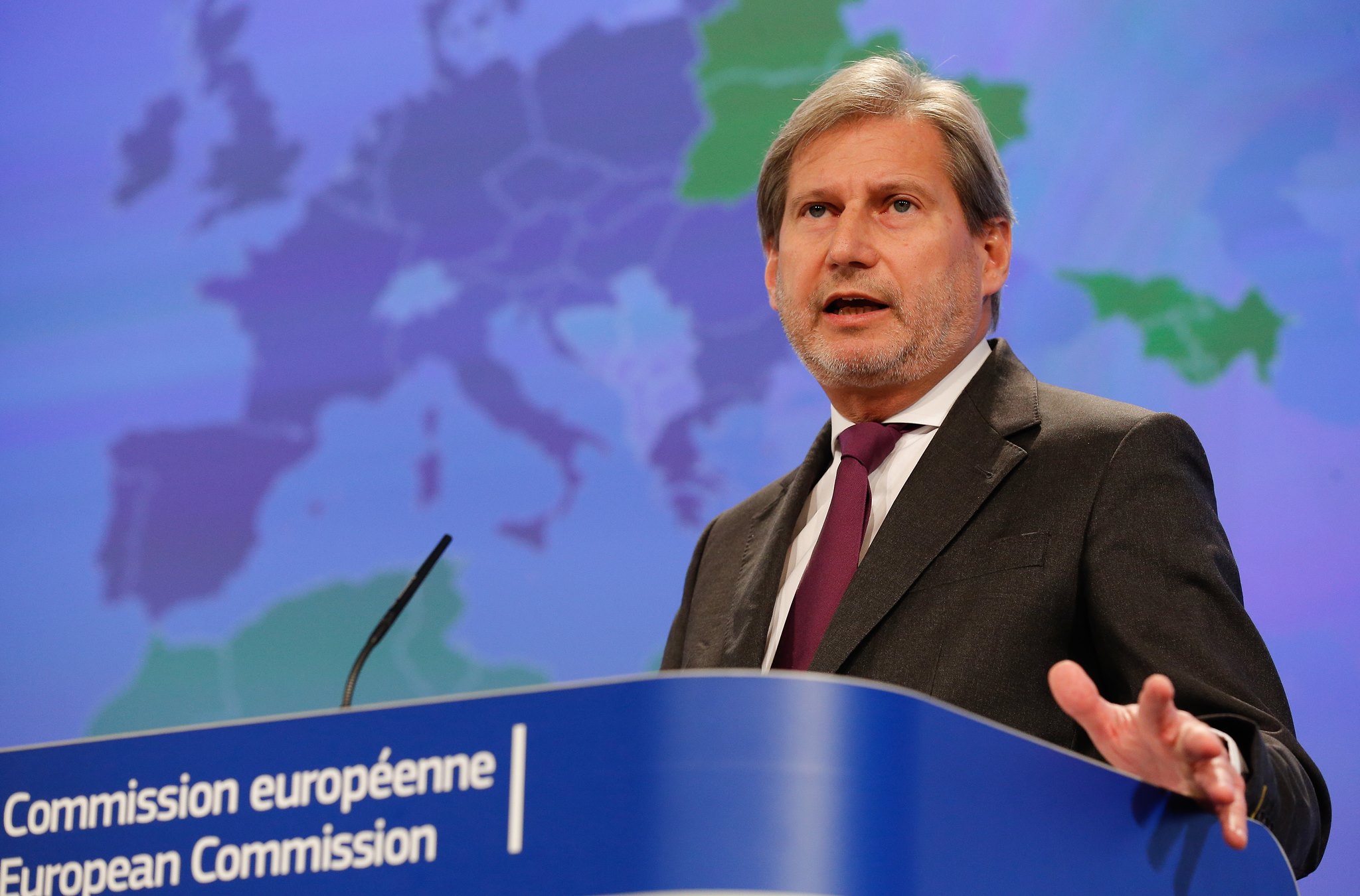 EU expects reforms not snap elections