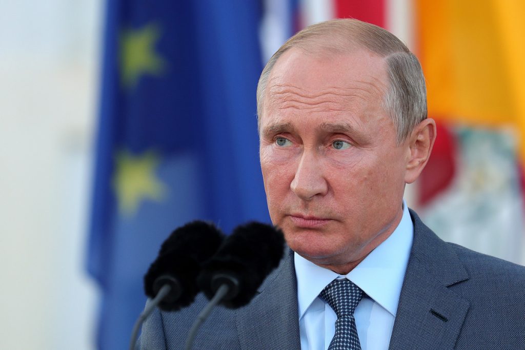 Putinovu posetu Srbiji podržava većina stranaka