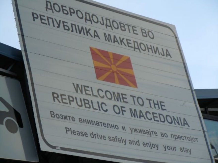 Vlada u Skoplju odlučila da menja znakove u skladu sa novim imenom zemlje