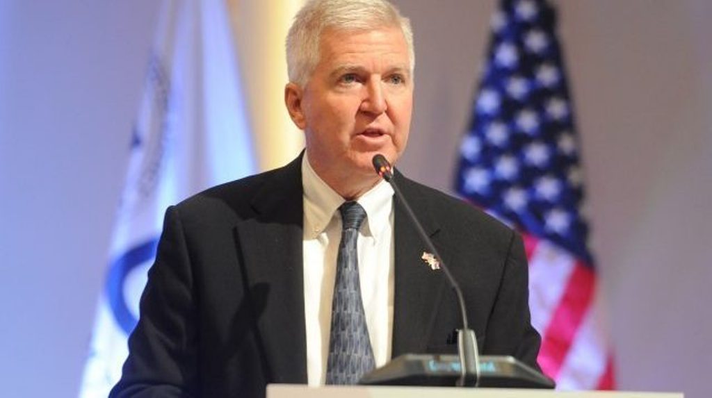 SAD će podržati svaki sporazum postignut između dve strane, kaže američki ambasador Scott