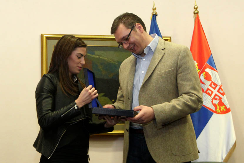 Novčane nagrade vlade sportistima