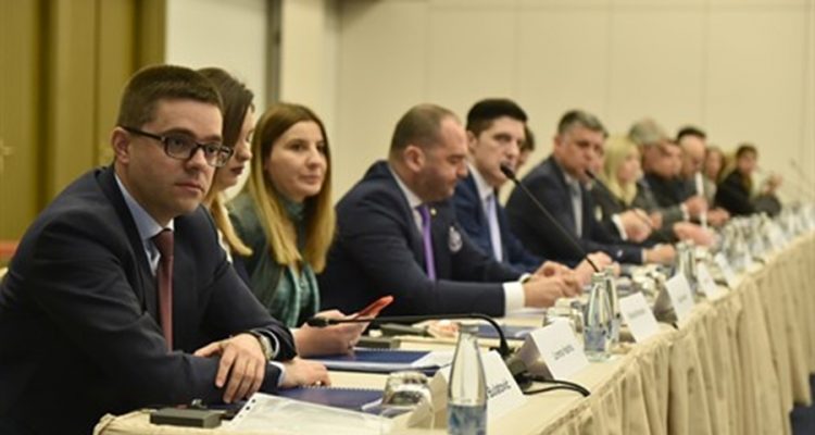 Saradnja obezbeđuje bolje uslove za mlade