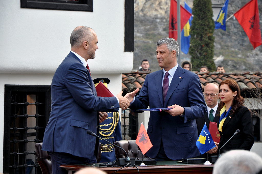 Kosovo i Albanija ukidaju granične kontrole