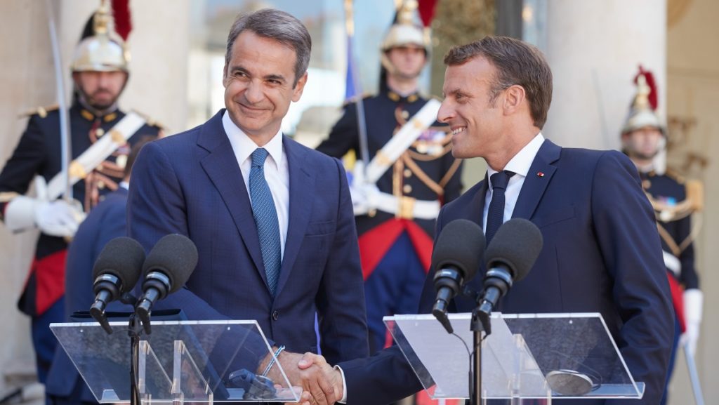 Mitsotakis zatražio Macronovu podršku