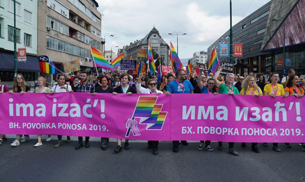 Nije bilo incidenata na prvoj Paradi ponosa u BiH