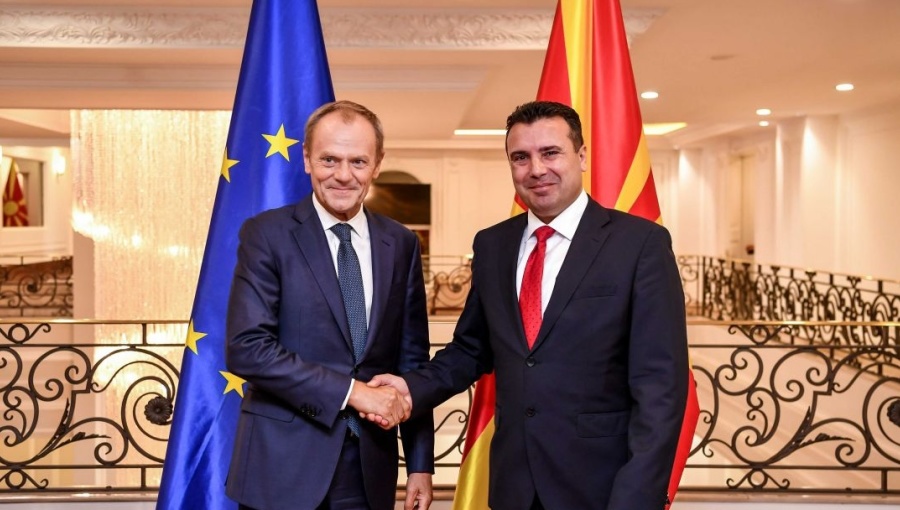 Zaev veruje da će EU otvoriti vrata Severnoj Makedoniji, Mickoski skeptičan