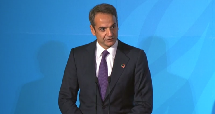 Mitsotakis o nedostatku transparentnosti ali bez pominjanja policijskih orgijanja
