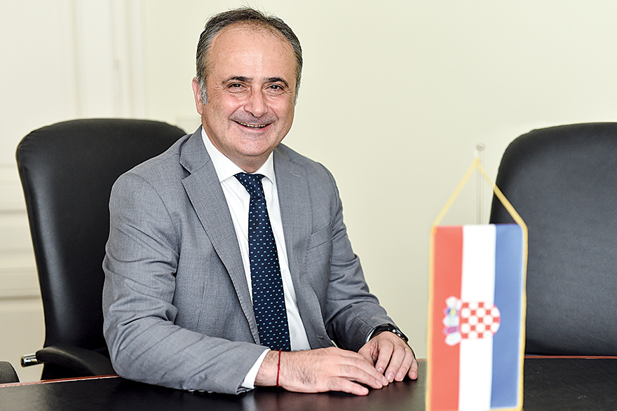 Bakota: Hrvatska ne koči put Srbije prema EU