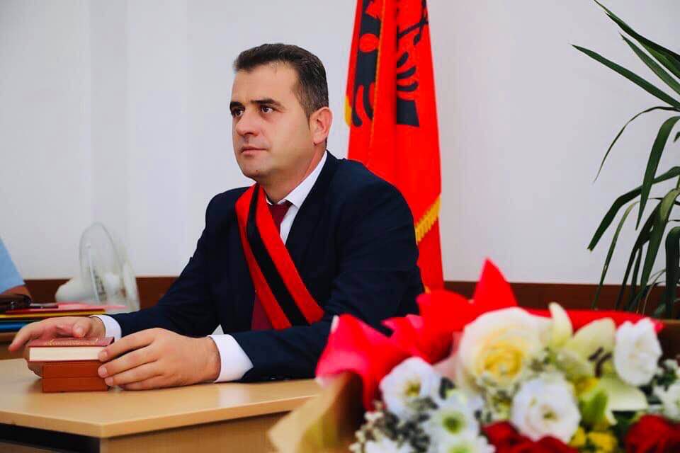Albanija: Demokratska stranka traži istragu protiv gradonačelnika Mallakastera zbog kriminala