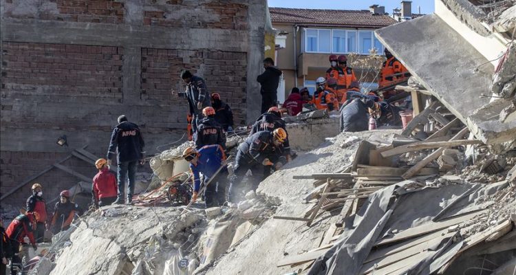 Turska: Broj žrtava zemljotresa porastao na više od 35, a broj povređenih na 1 500