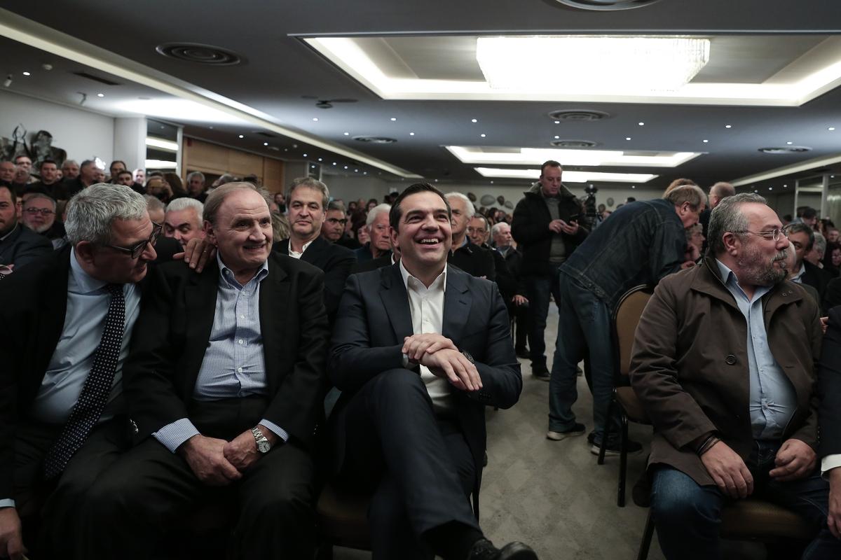 Grčka: Tsipras vrši pritisak da se do “SIRIZA” doda još jedno ime