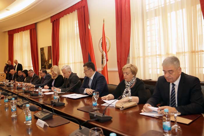 Na zapadu ništa novo: Još jedna kriza u BiH