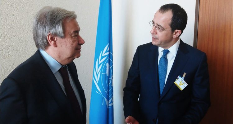 Kipar: Christodoulides i Guterres se sastali u Ženevi