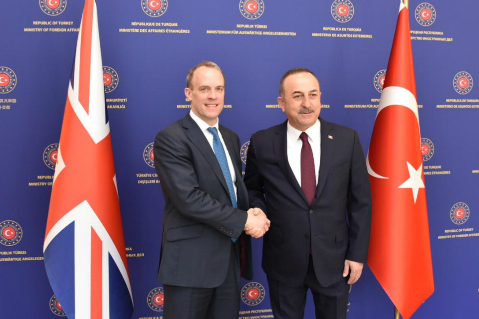 Velika Britanija ponudila punu podršku Turskoj u Idlibu