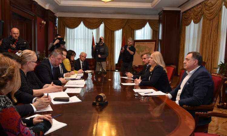 Koronavirus zatvorio škole u Republici Srpskoj