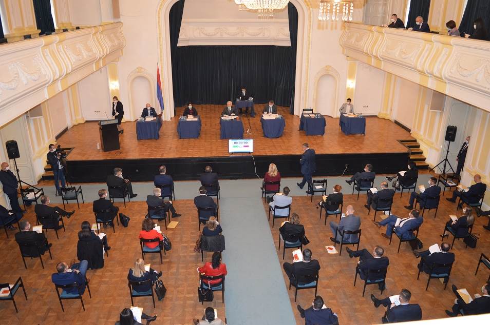 Vanredno stanje u Republici Srpskoj na čekanju