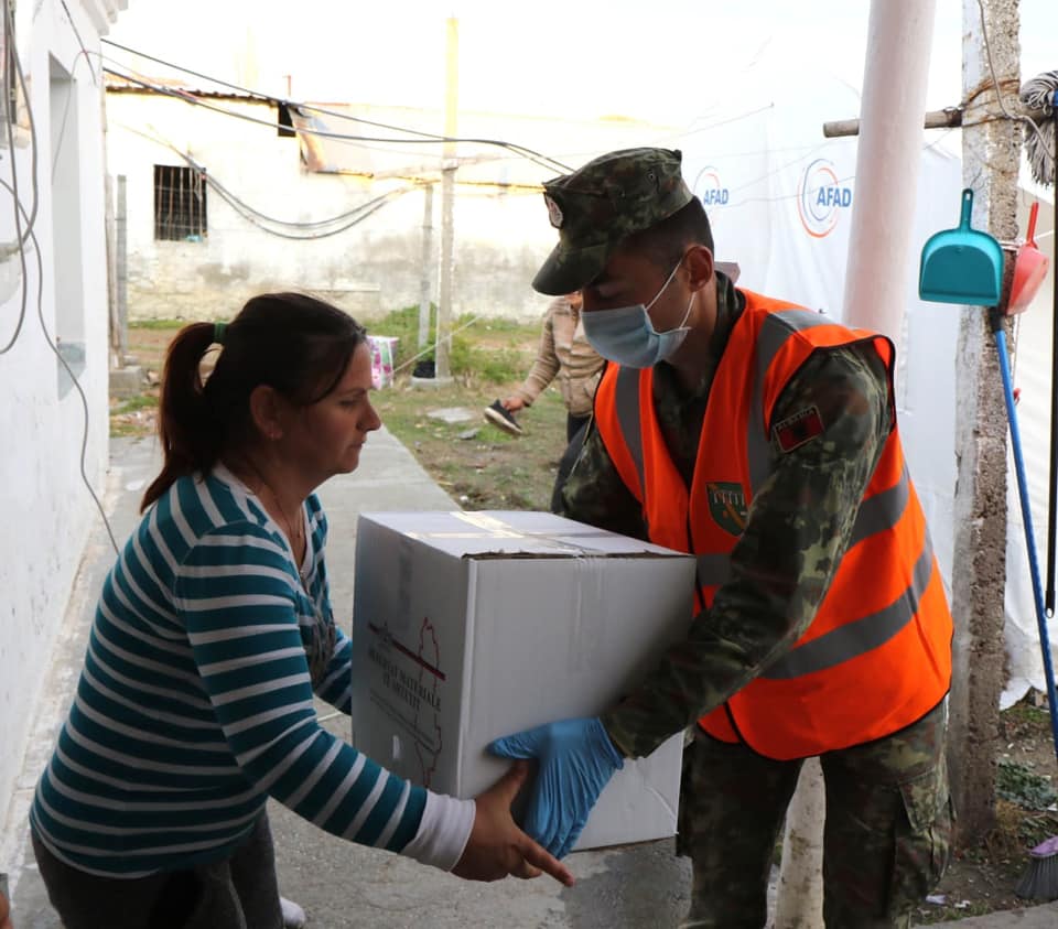 Albanija: Humanitarna pomoć podeljena za 228 350 porodica/osoba