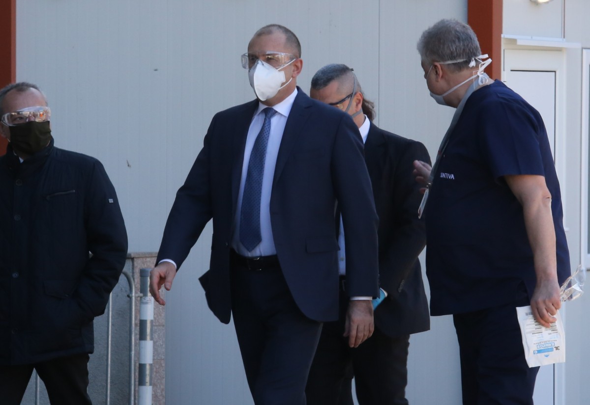 Bugarska: Neophodno je postepeno smanjivati mere da se ne suočimo sa drugim talasom, kaže Radev