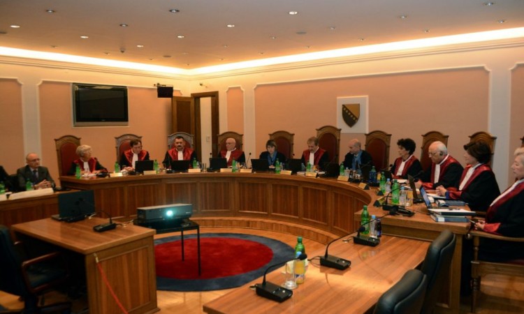 BiH: Zabrana kretanja je neustavna