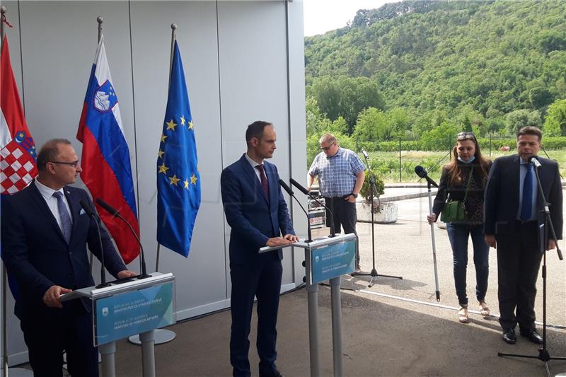 Ministri spoljnih poslova Hrvatske i Slovenije sastali se na granici