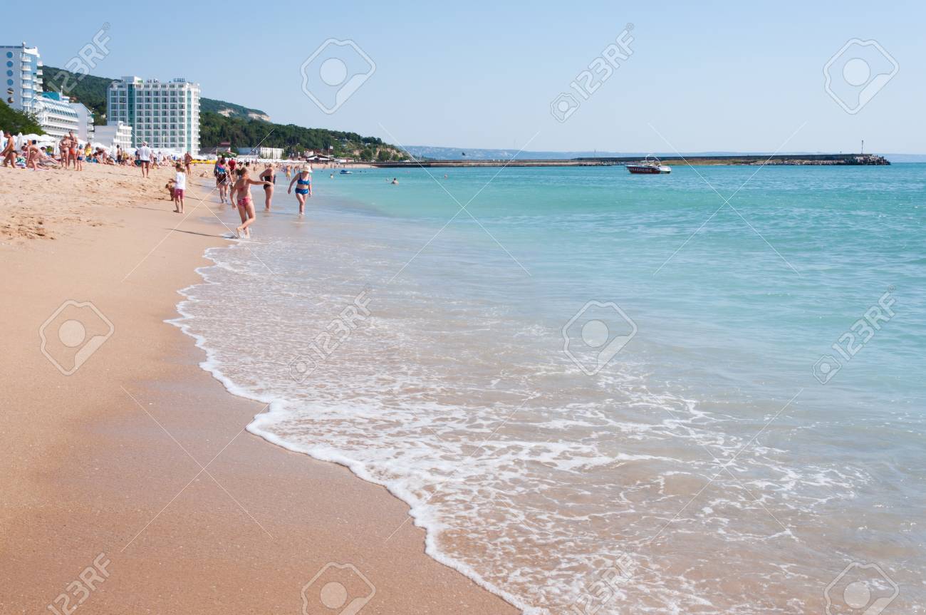 Bugarska: Samo 17 plaža ima u ponudi besplatne suncobrane i ležaljke