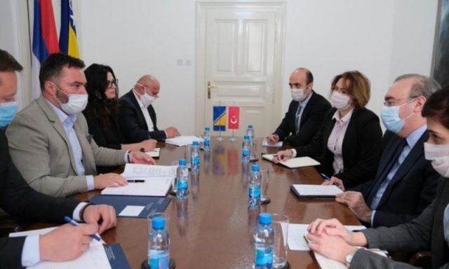 BiH: Košarac tražio od turskog ambasadora da se povećaju uvozne kvote za meso iz BiH