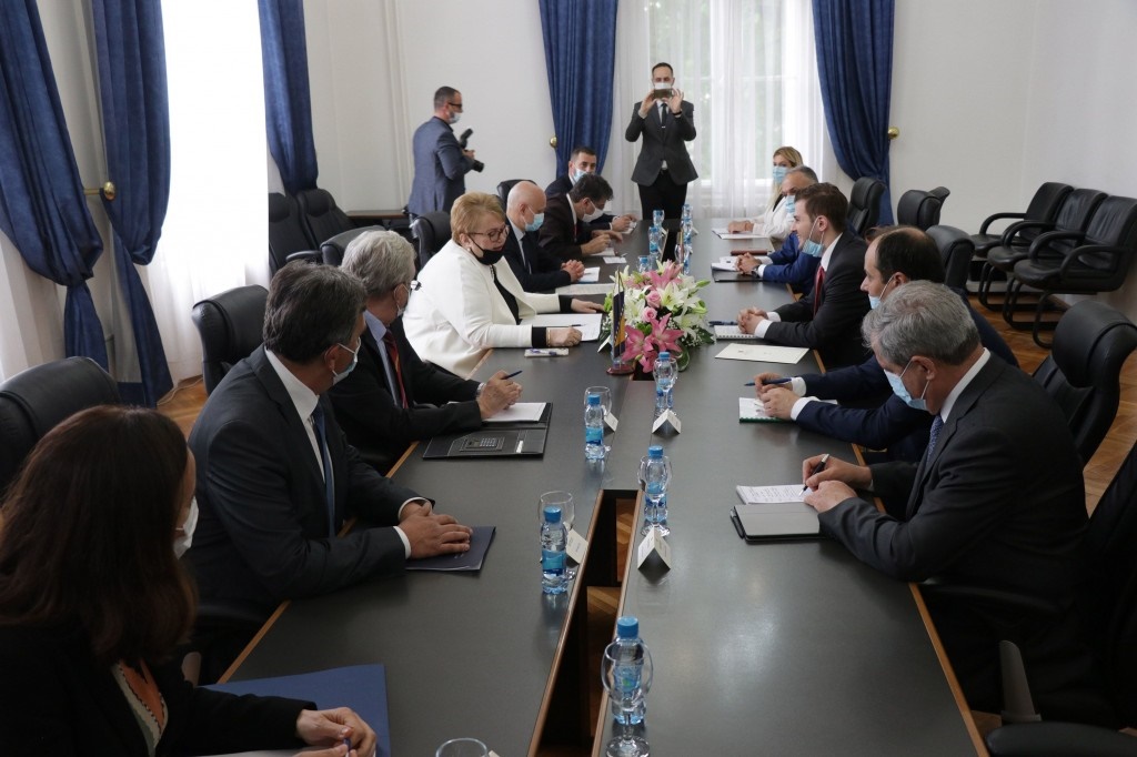 Albanski ministar Cakaj u poseti BiH