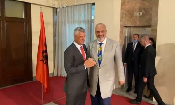 Albanija: Rama završio prvi dan posete Kosovu