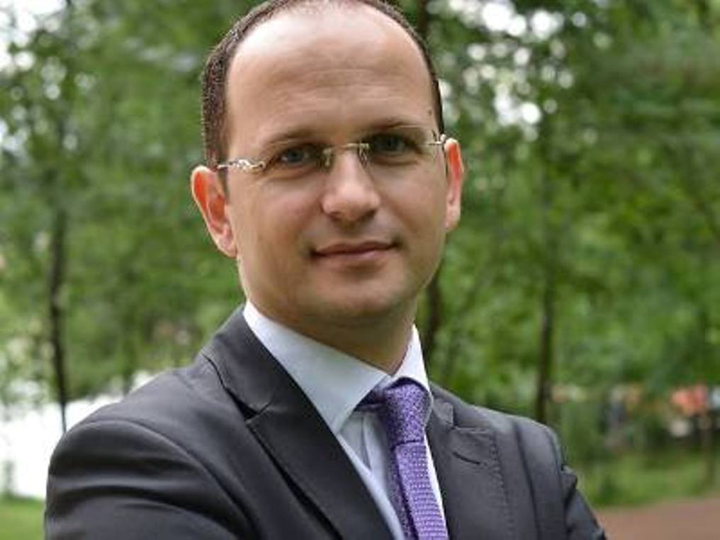 OP/ED: Pravi put