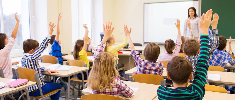 Crna Gora: Deca žele ići u školu, a ne žele na nastavu “na daljinu”