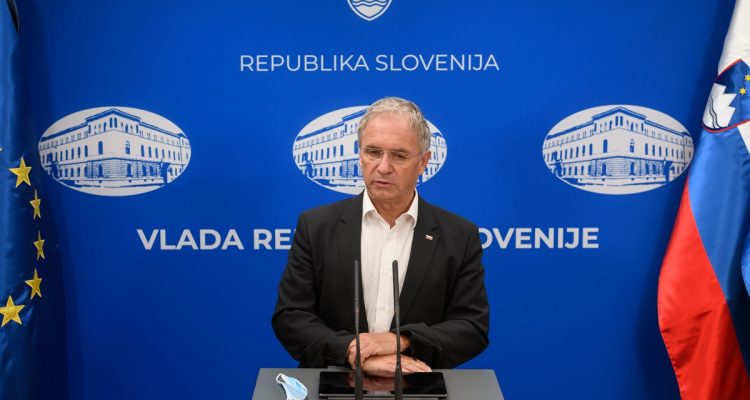 Slovenija i zvanično Hrvatsku stavila na “crvenu listu”