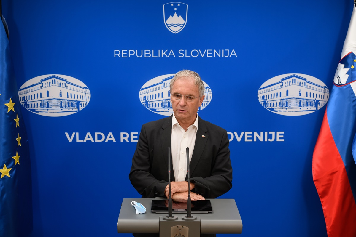 Slovenija i zvanično Hrvatsku stavila na “crvenu listu”