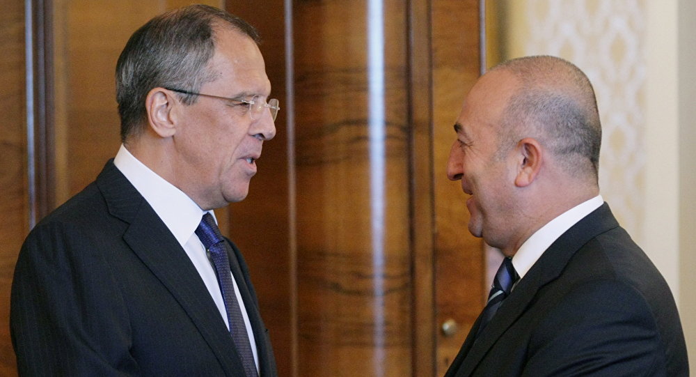 Turska: Čavušoglu i Lavrov razgovarali telefonom