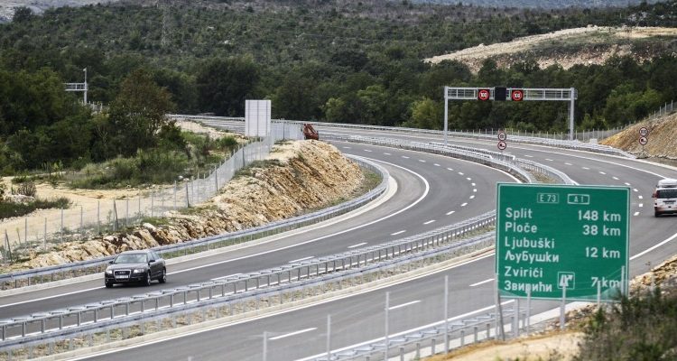BiH: Potpisan ugovor o novoj deonici autoputa
