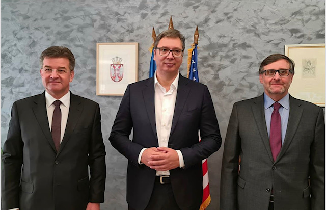 Srbija: Najvažnija pitanja su pred nama, kaže Vučić