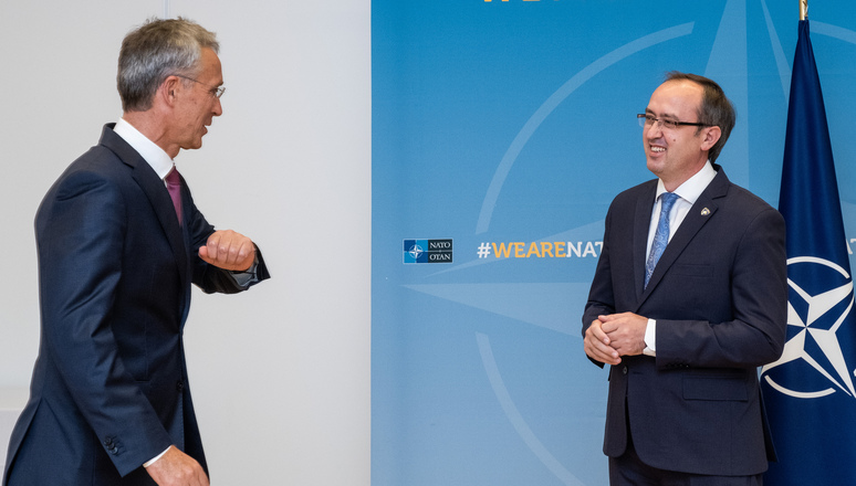 Kosovo: Generalni Sekretar NATO razgovarao sa kosovskim premijerom Hotijem o pitanjima regionalne bezbednosti