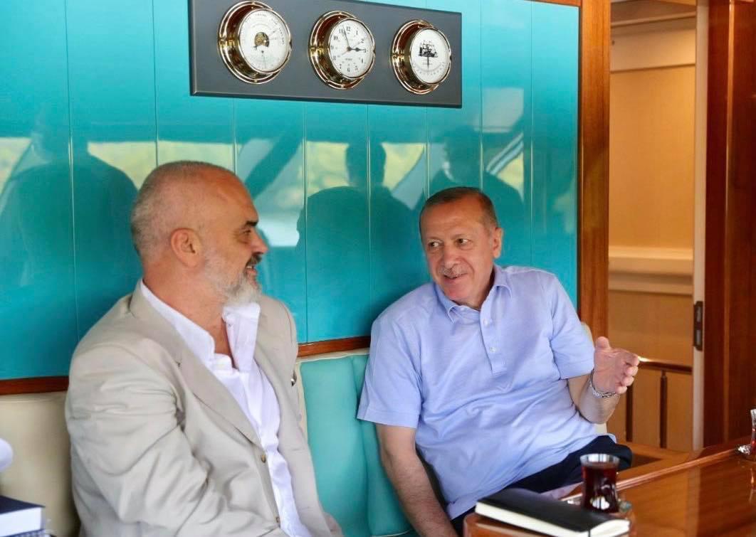 Albanija: Rama i Erdogan u Marmarisu razgovarali o bilateralnim odnosima i COVID-19