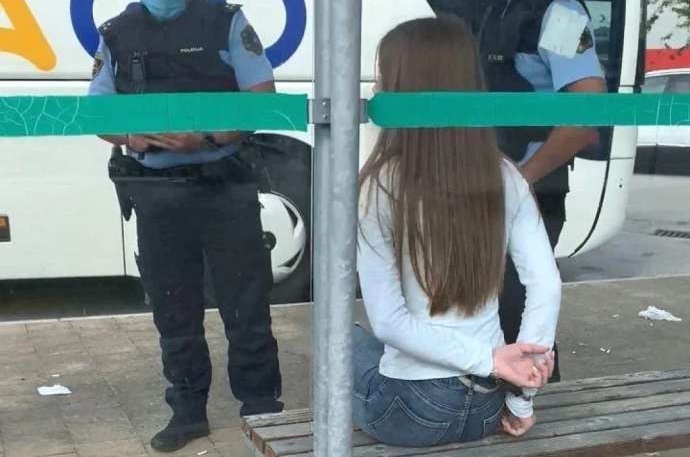 Slovenija: Policija pod kritikama zbog slučaja maloletnice koja nije htela da nosi masku